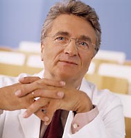 Prof. Dr. Claus D. Claussen